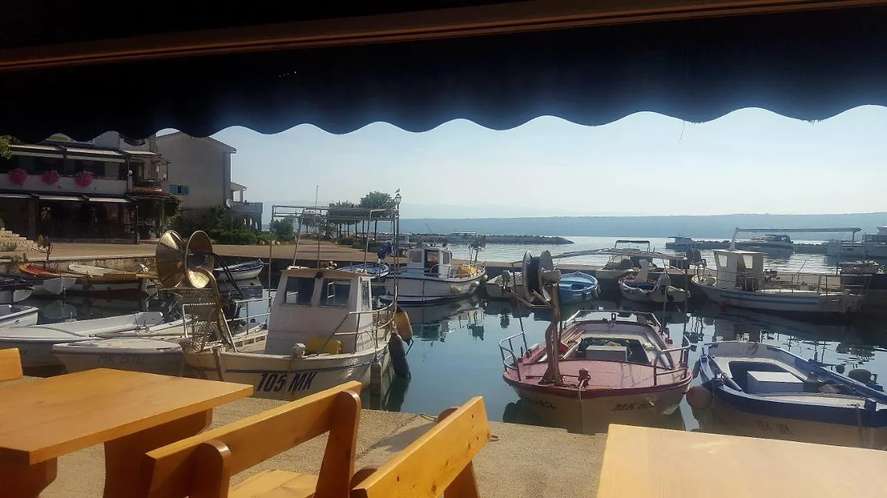 Apartment Alara Porat